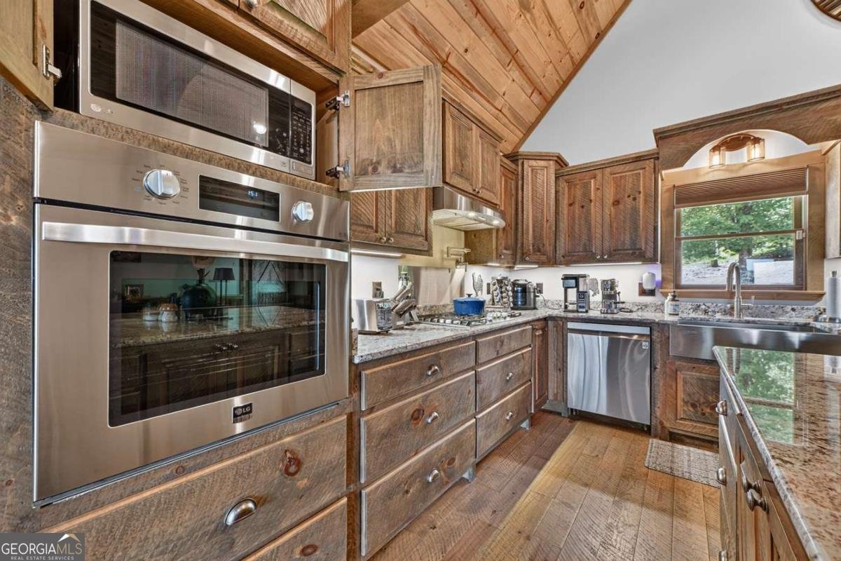 274 Hot House Drive Mineral Bluff - Photo 13