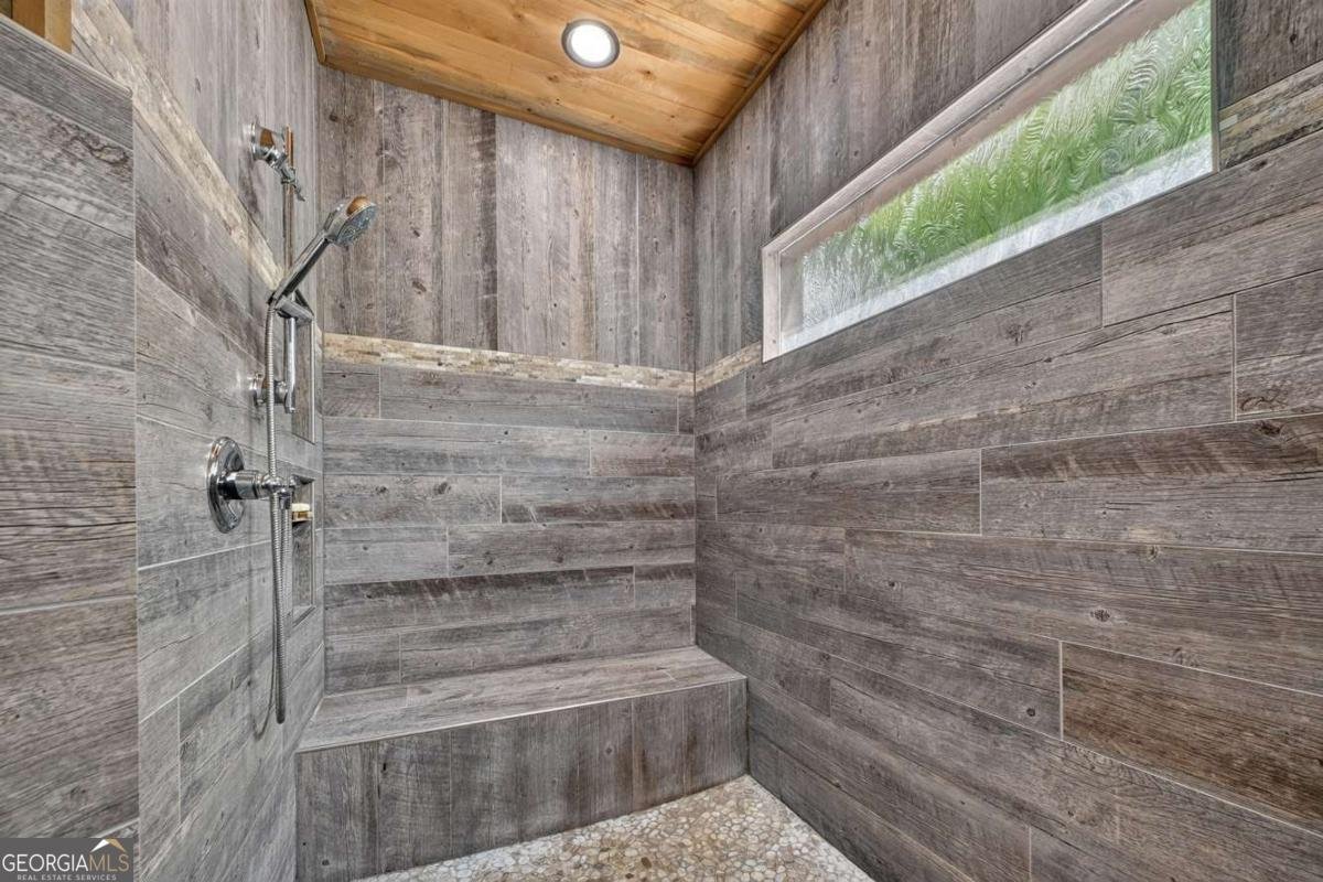 274 Hot House Drive Mineral Bluff - Photo 24