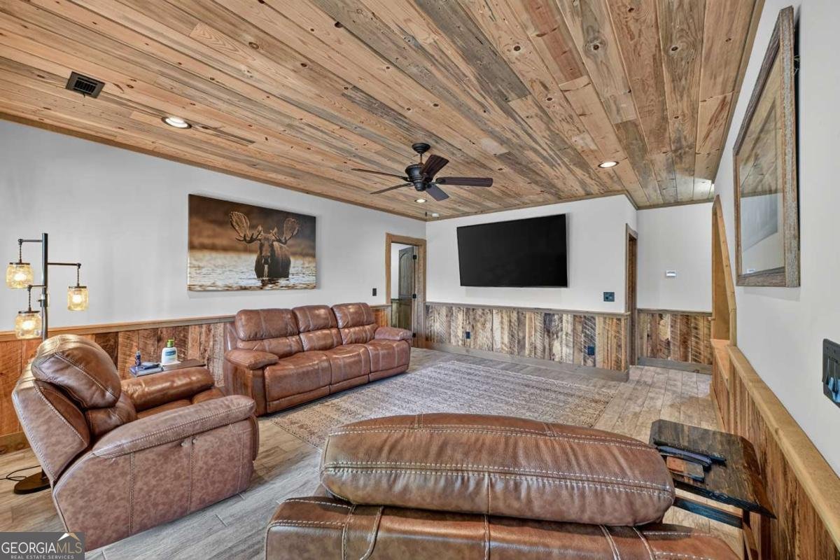 274 Hot House Drive Mineral Bluff - Photo 35