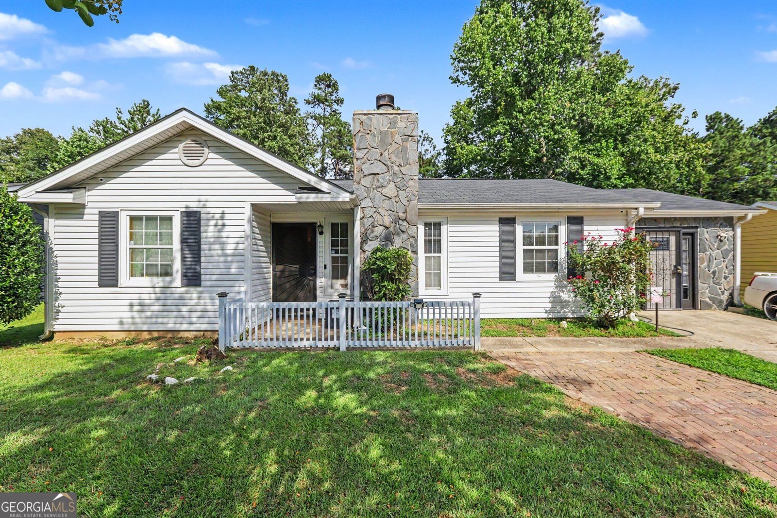 2805 Robinson Wood Drive Riverdale - main photo