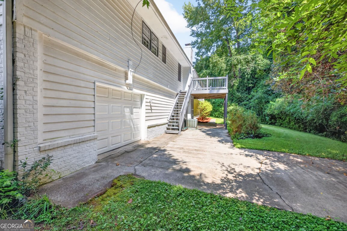 732 Windy Drive Stone Mountain - Photo 43