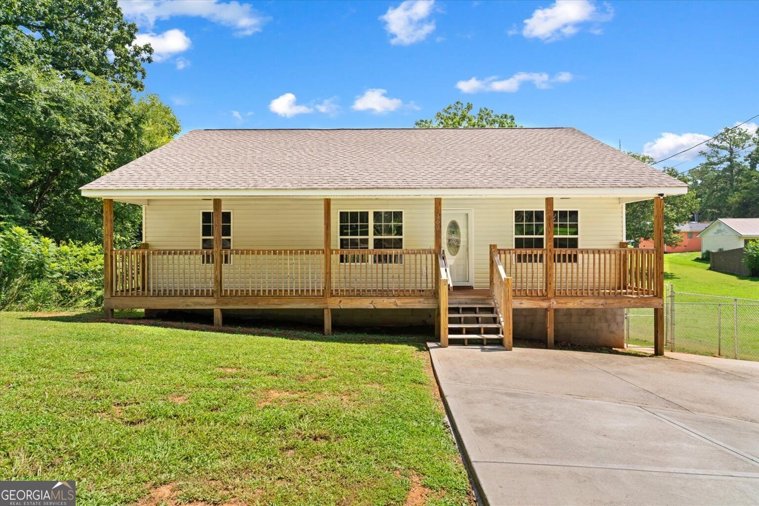 168 Charger Drive Chatsworth - main photo