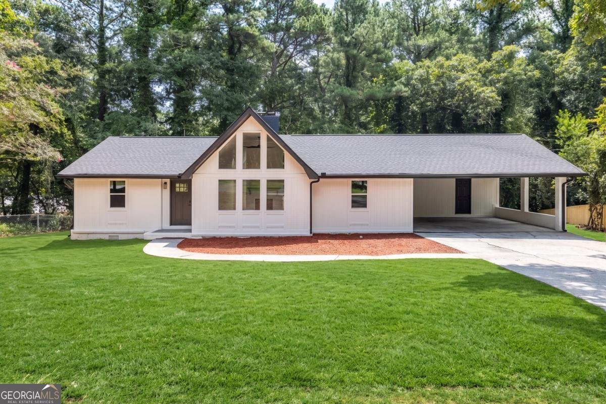 3214 Kimberly Woods Court Lilburn - main photo