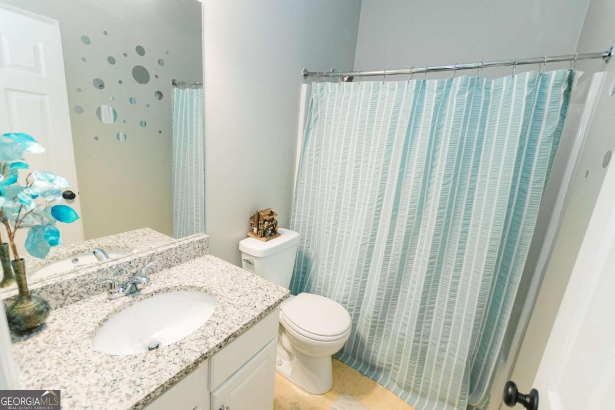 1011 Lakeside Court Bishop - Photo 6