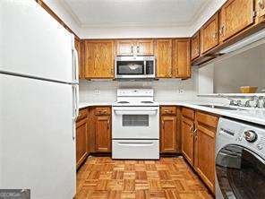 1800 Clairmont Lake Decatur - Photo 11