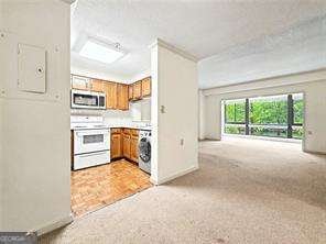 1800 Clairmont Lake Decatur - Photo 8