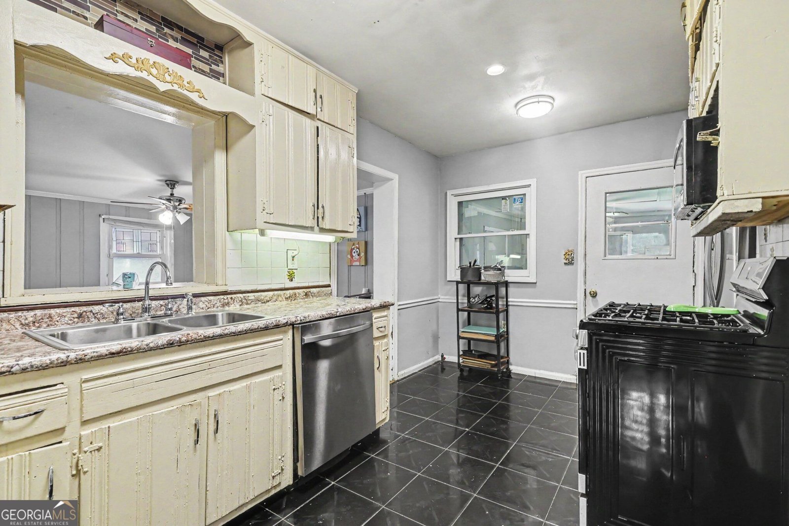 1638 Flintwood Drive Atlanta - Photo 13