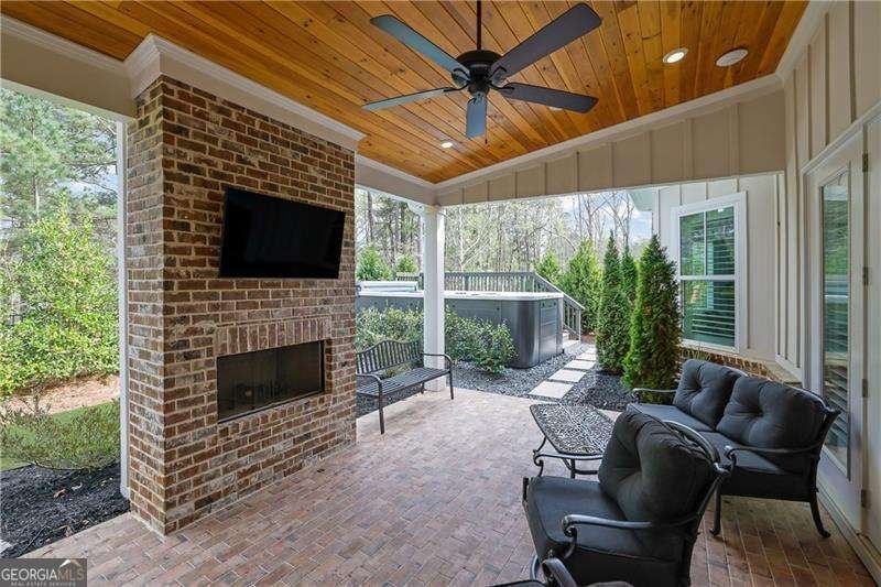 120 Chateau Place Woodstock - Photo 42