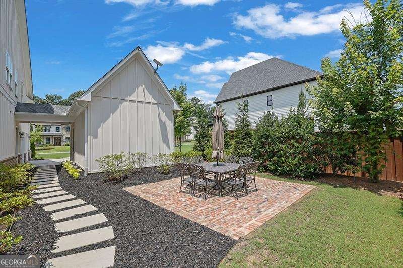 120 Chateau Place Woodstock - Photo 47
