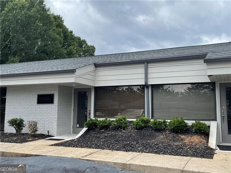 600 Houze Way Roswell - main photo