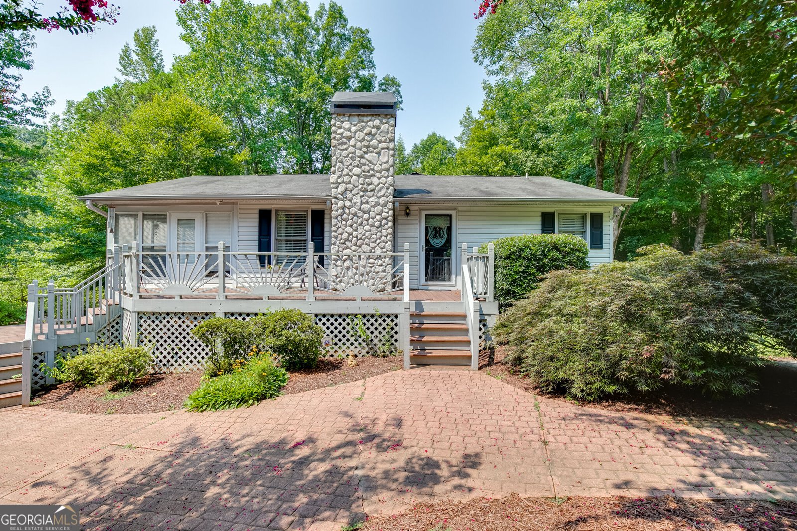215 Heath Cove Lavonia - main photo