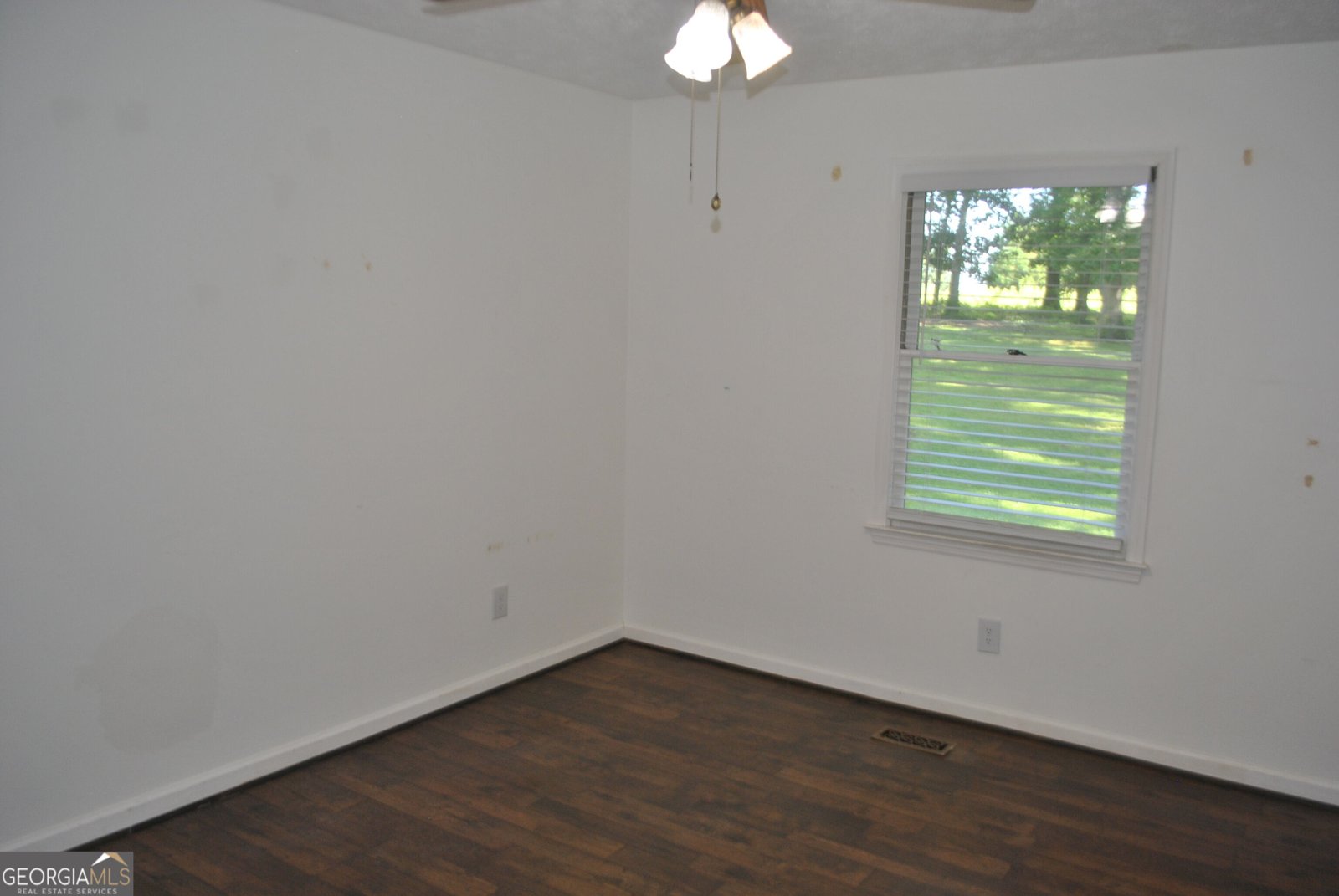 186 City Pond Road Barnesville - Photo 12