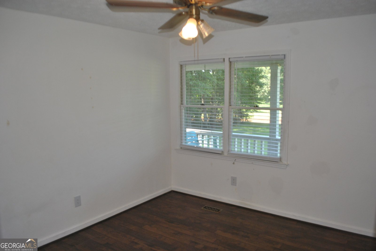 186 City Pond Road Barnesville - Photo 14