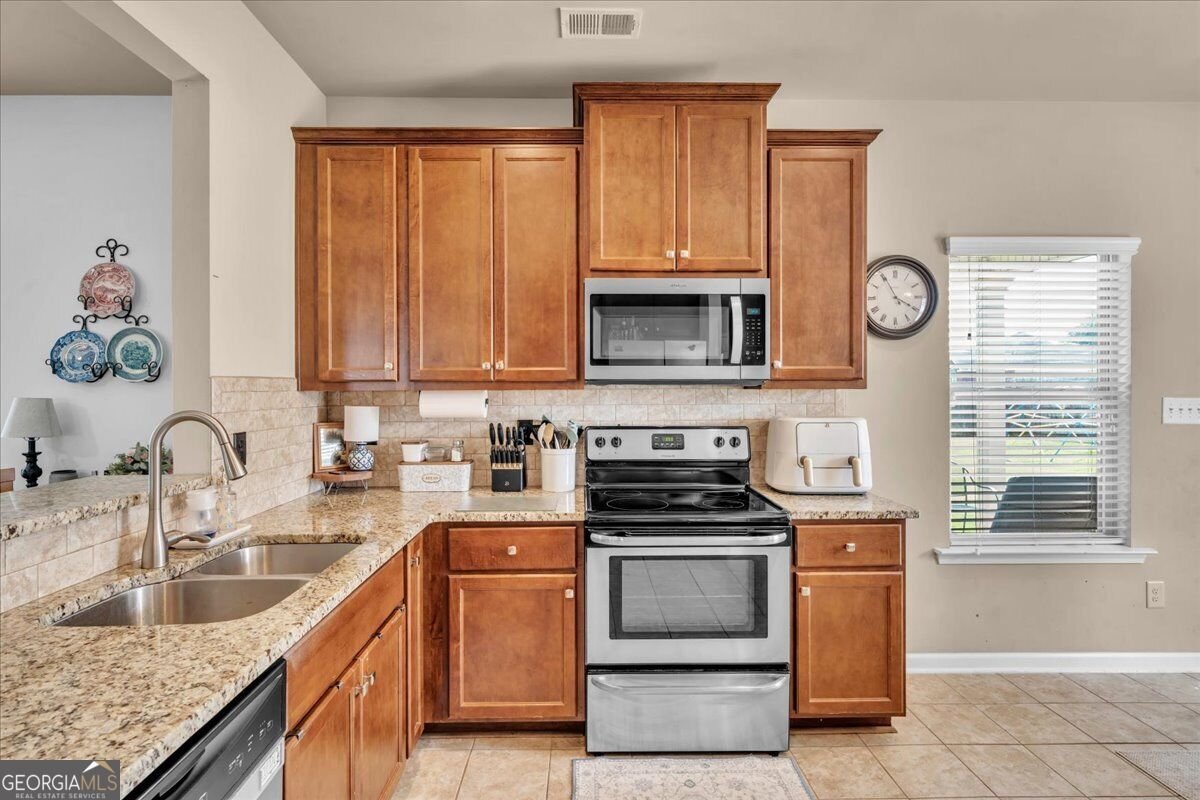 200 Amelia Drive Byron - Photo 16