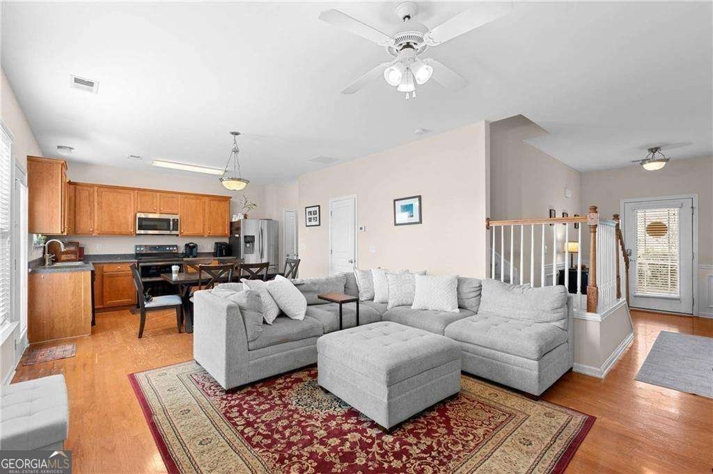 124 Wiley Parc Circle Woodstock - Photo 6