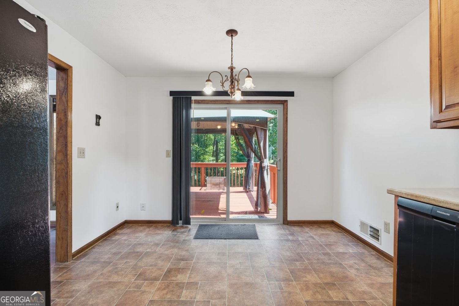 2890 Creekwood Lane Lawrenceville - Photo 10