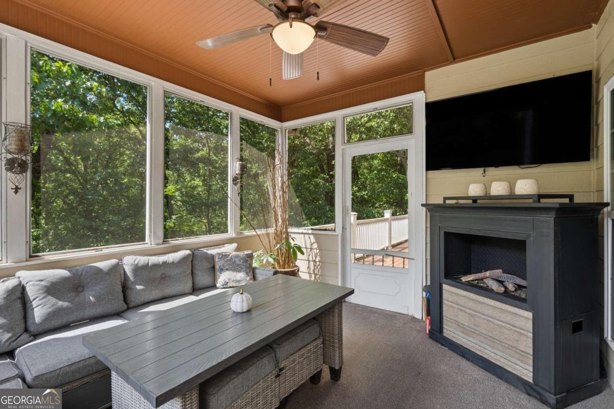 7741 Windswept Way Douglasville - Photo 17