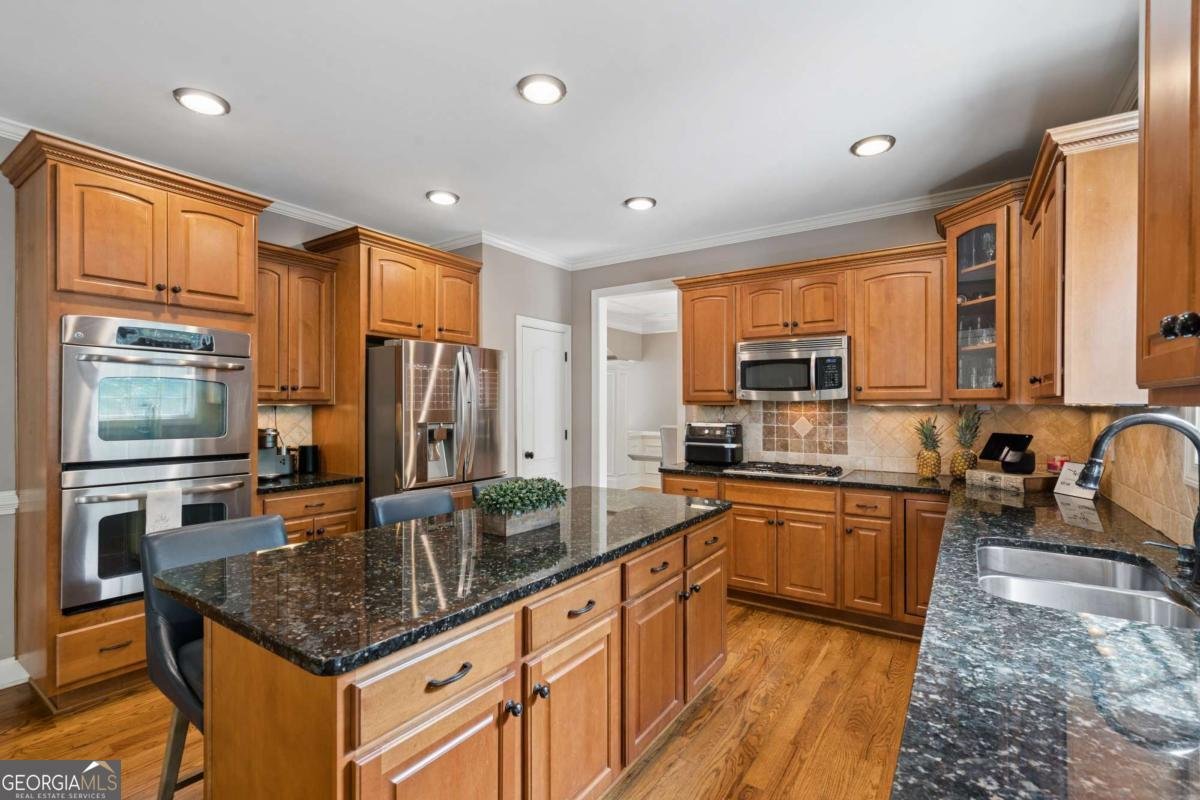 7741 Windswept Way Douglasville - Photo 9