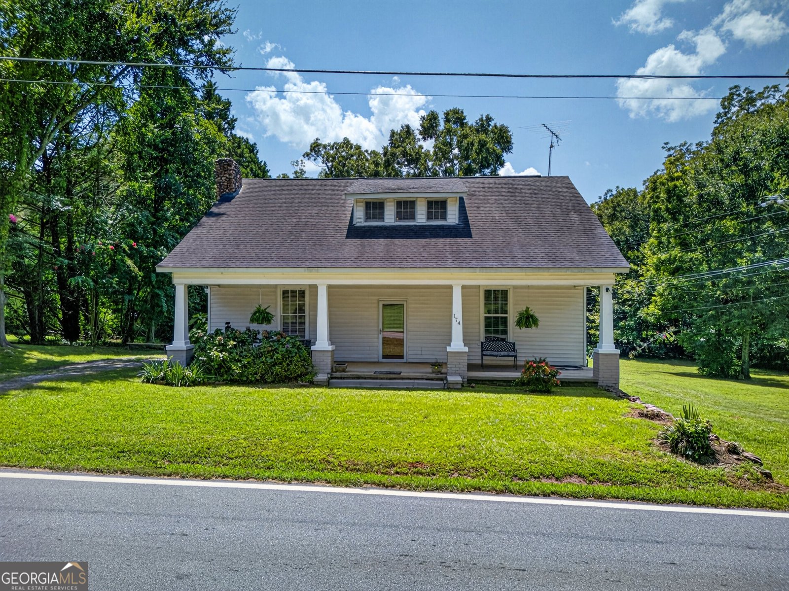174 Sanford Drive Nicholson - main photo