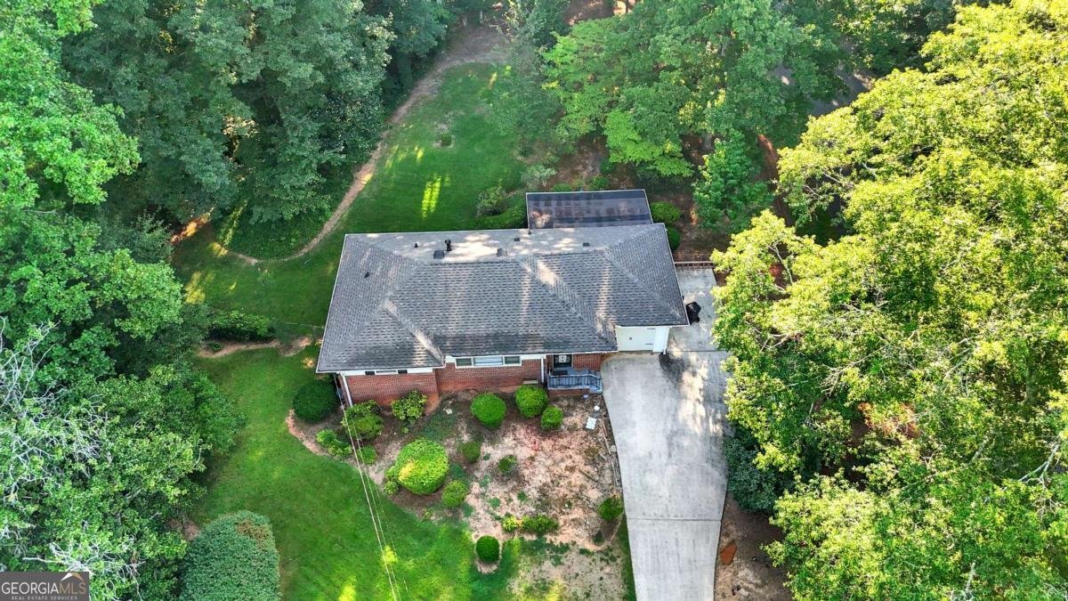 2560 Wood Valley Drive East Point - Photo 30