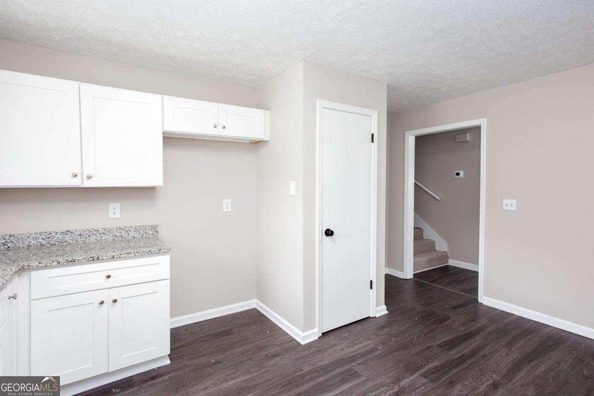 1931 Brennan Way Lithia Springs - Photo 11