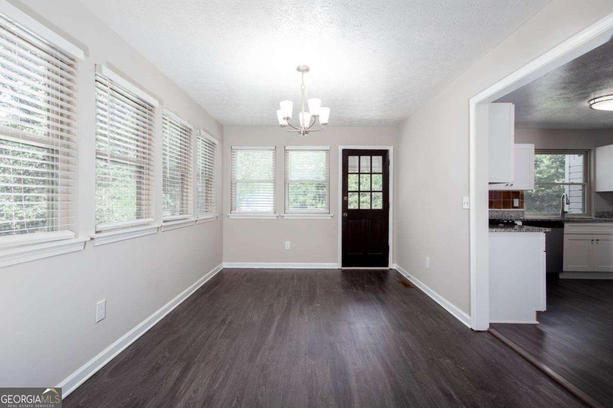1931 Brennan Way Lithia Springs - Photo 6