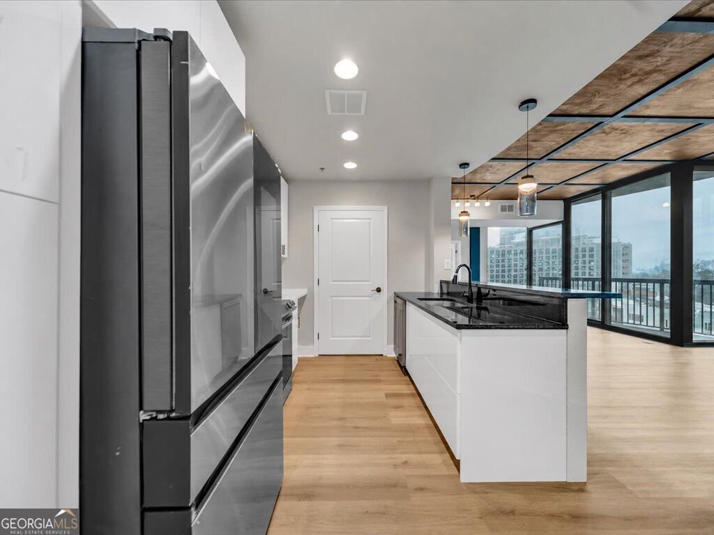 3324 PEACHTREE Road Atlanta - Photo 9