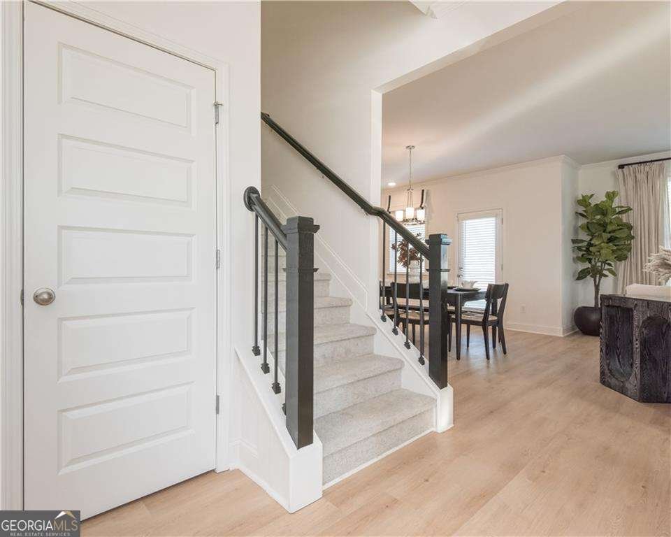 5593 Keswick Drive Flowery Branch - Photo 8