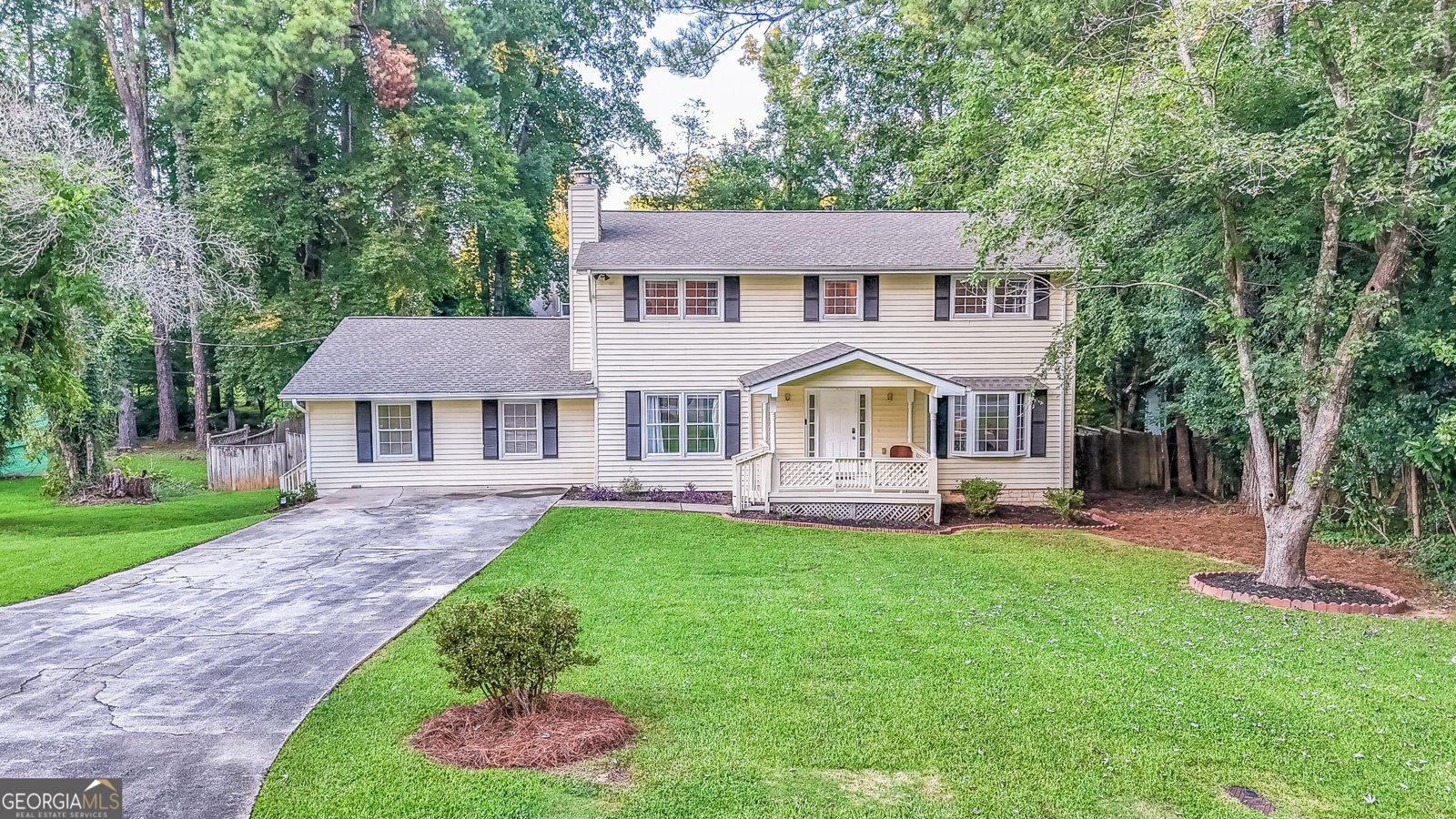 5806 Windermere Court Lithonia - main photo