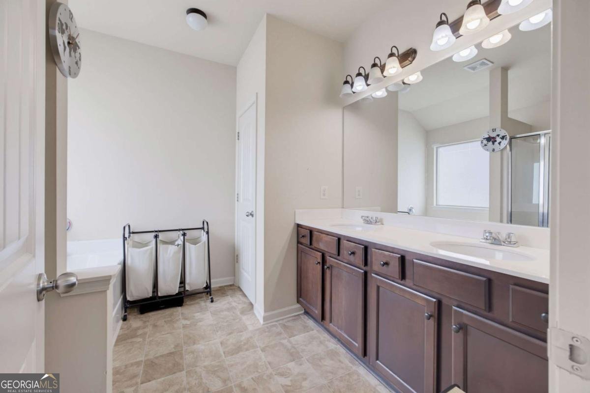 2978 Woodward Down Trail Buford - Photo 14