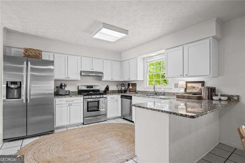 994 Coach House Drive Tucker - Photo 8