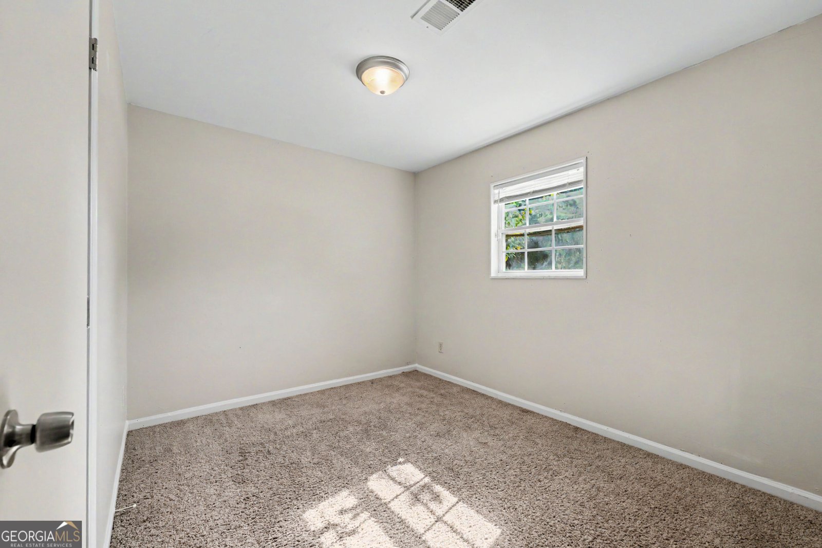 576 Dove Tail Court Conyers - Photo 11