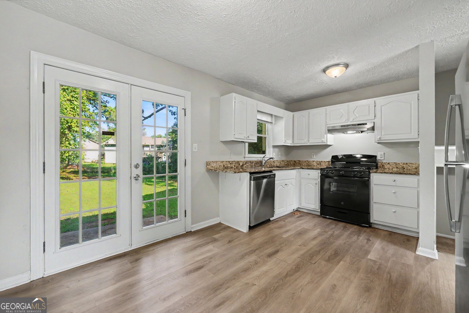 576 Dove Tail Court Conyers - Photo 6