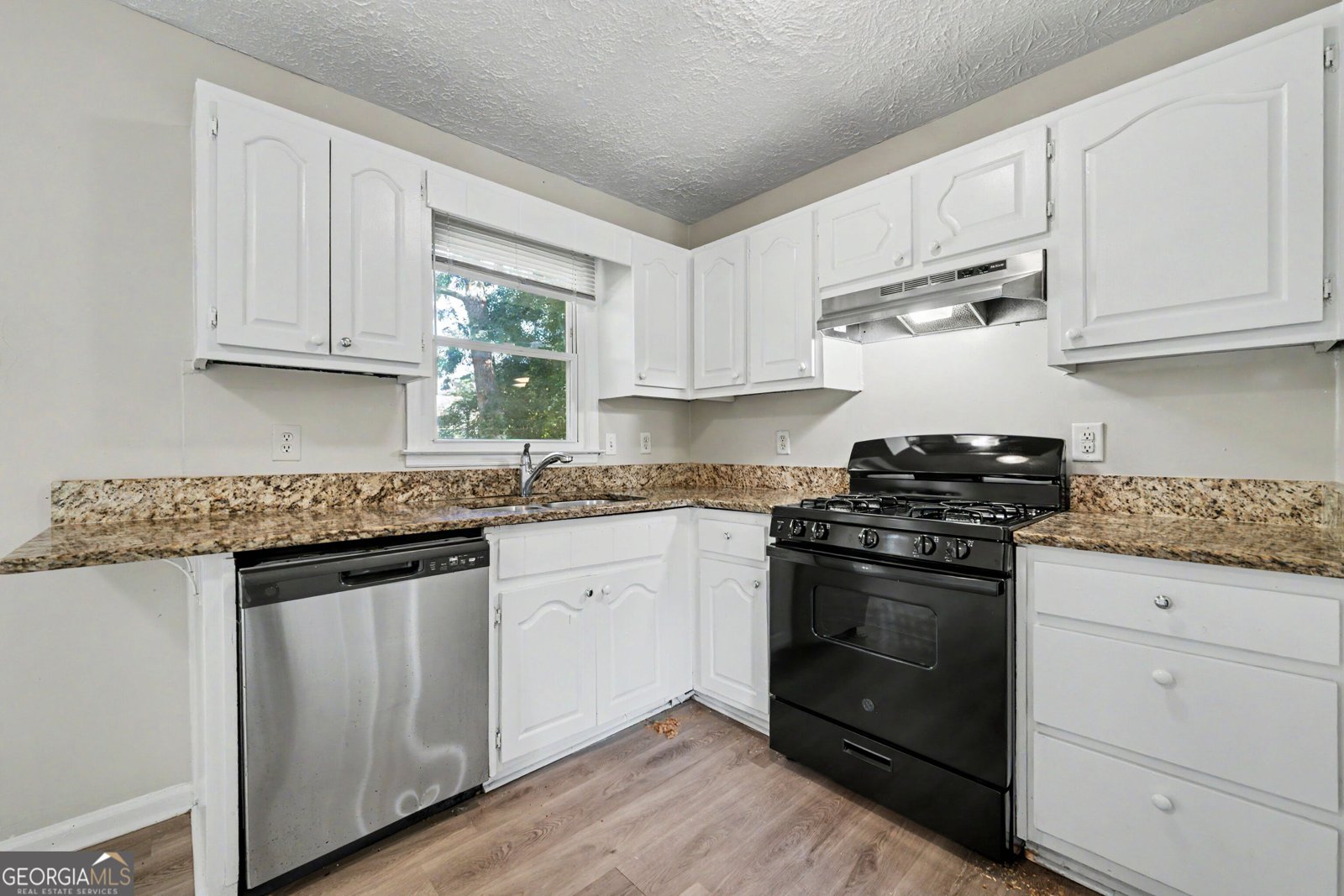 576 Dove Tail Court Conyers - Photo 7