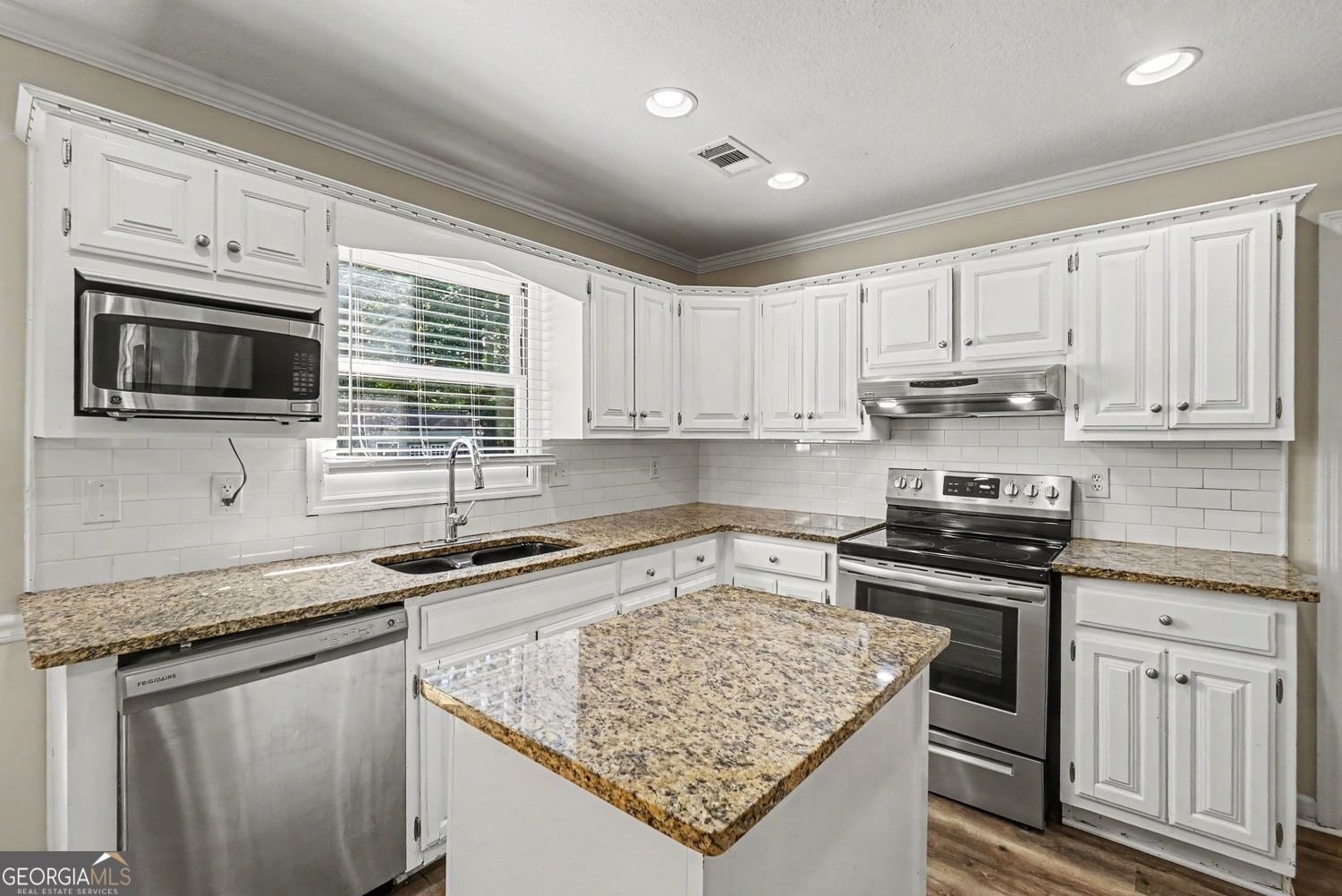 5195 Hickory Bend Terrace Woodstock - Photo 10