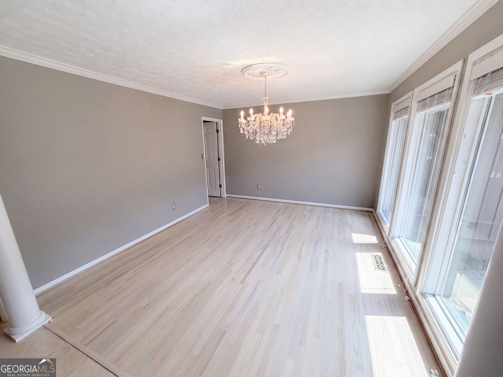 5344 Forest Springs Drive Atlanta - Photo 6