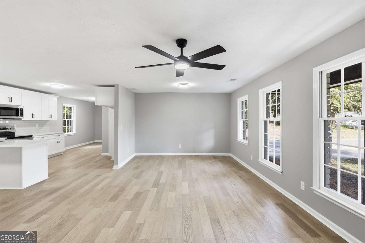 169 Robinhood Drive Newnan - Photo 12