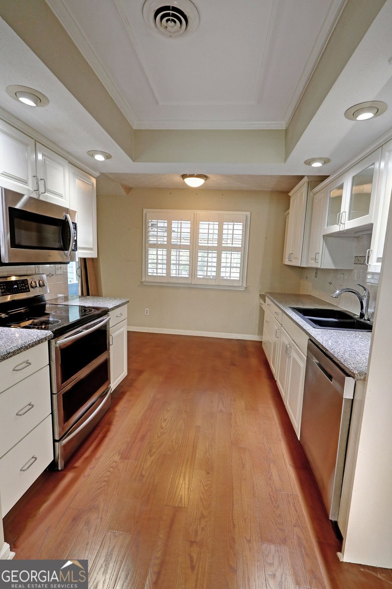 6412 Deerings Lane Peachtree Corners - Photo 13