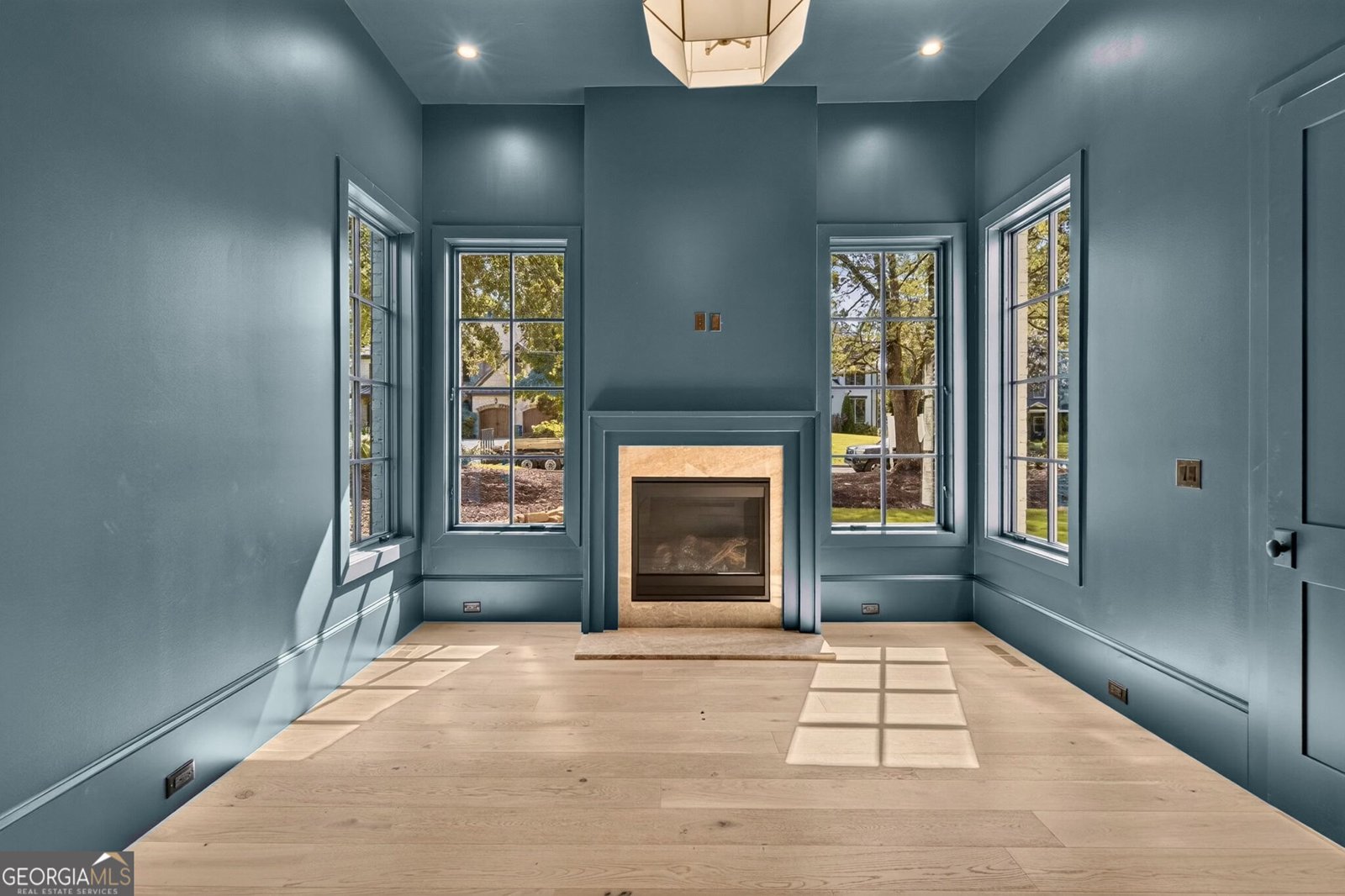 2896 Cravenridge Drive Atlanta - Photo 6