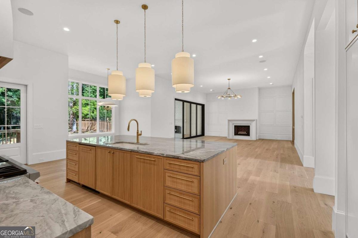 2896 Cravenridge Drive Atlanta - Photo 23