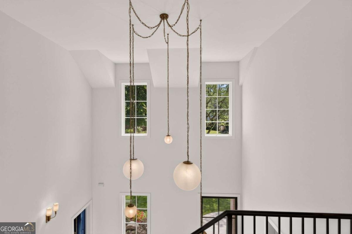 2896 Cravenridge Drive Atlanta - Photo 32