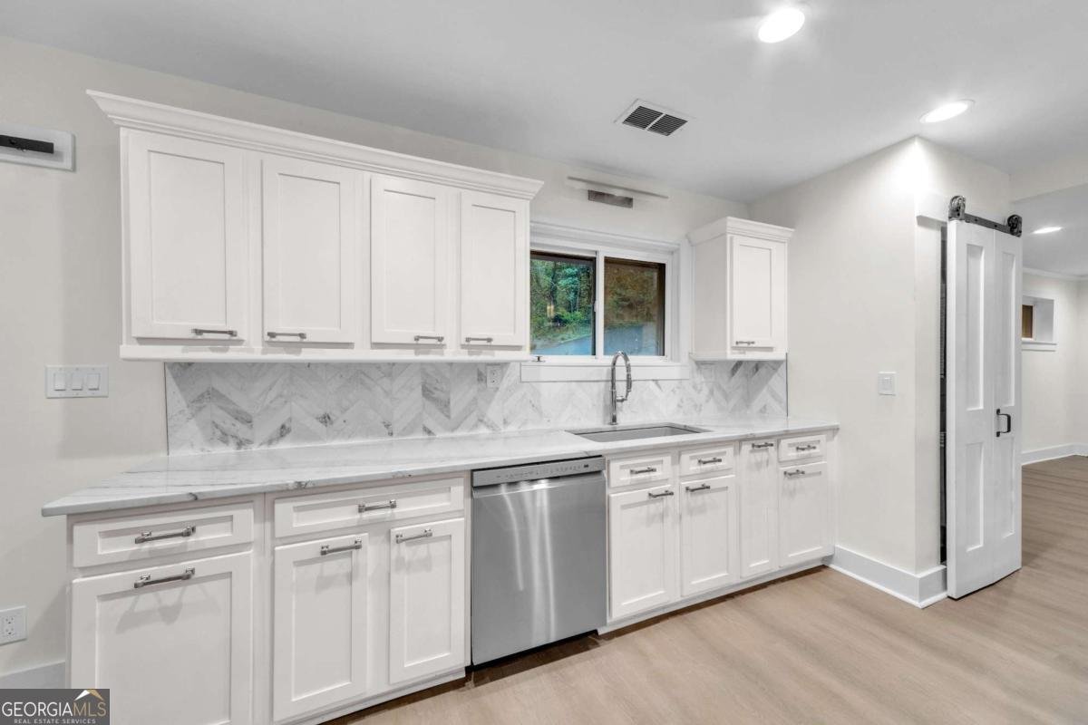 1136 Oak Knoll Terrace Atlanta - Photo 14