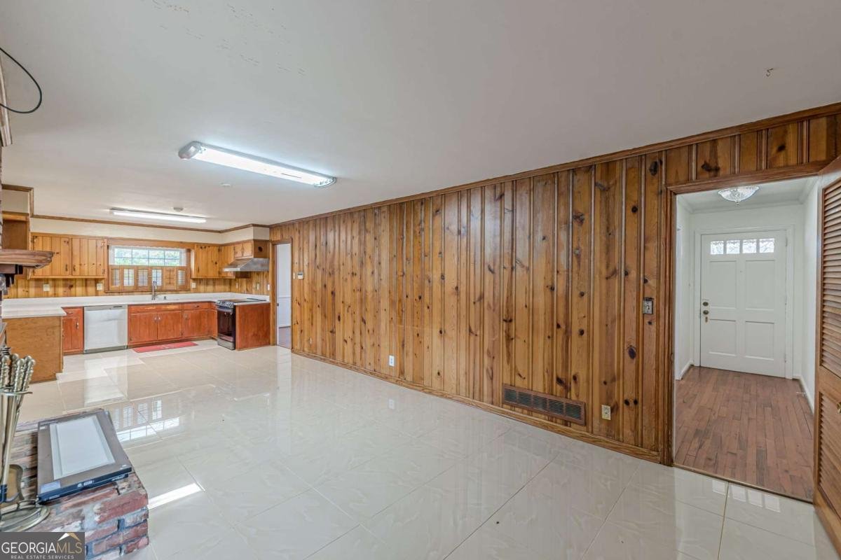 2110 LaVista Circle Hapeville - Photo 19