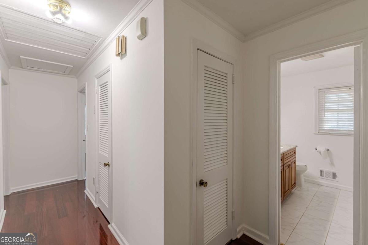 2110 LaVista Circle Hapeville - Photo 33