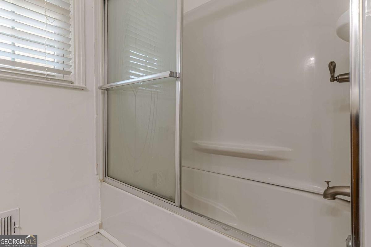2110 LaVista Circle Hapeville - Photo 35