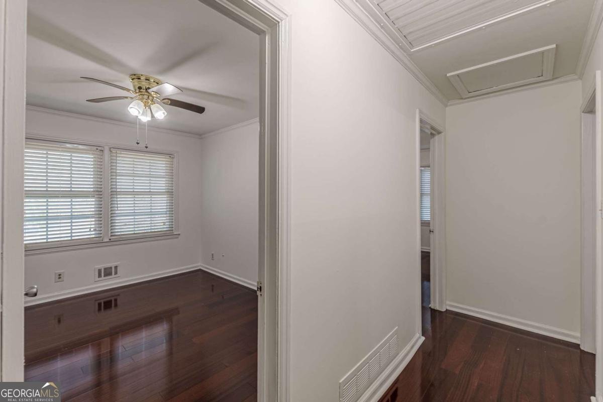 2110 LaVista Circle Hapeville - Photo 36