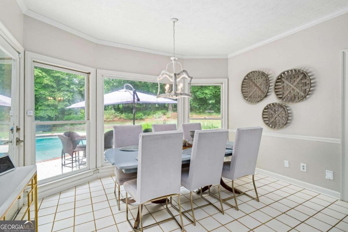 1040 Finnsbury Drive Roswell - Photo 14