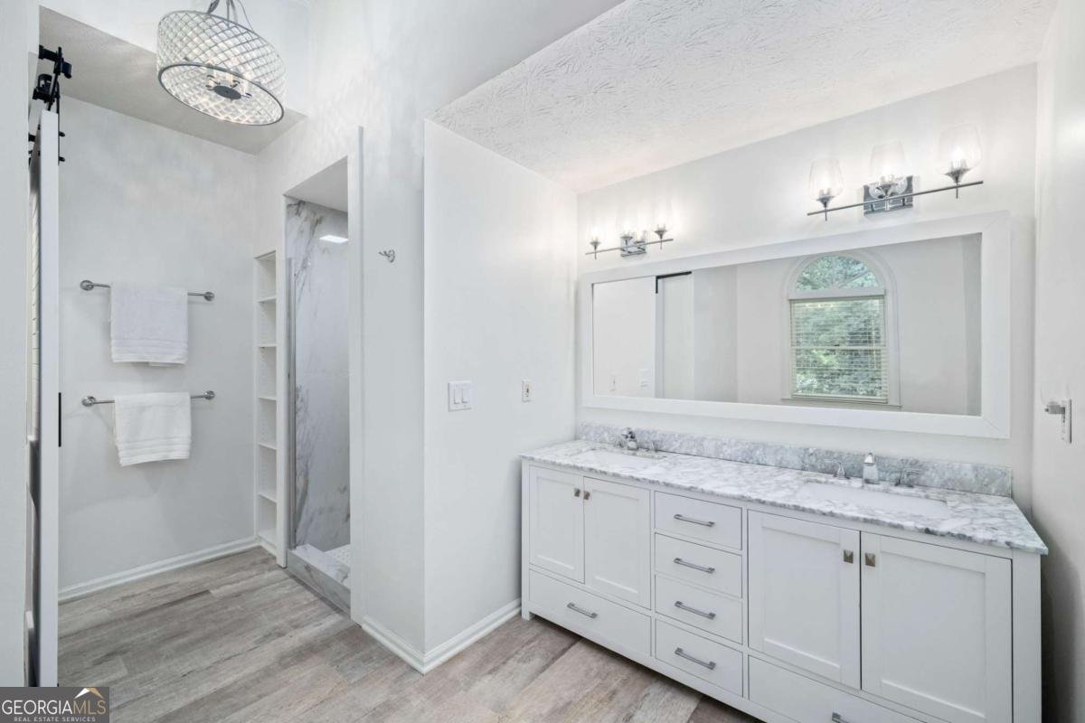 1040 Finnsbury Drive Roswell - Photo 24