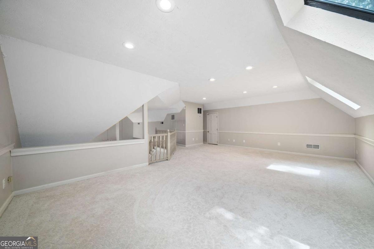 1040 Finnsbury Drive Roswell - Photo 31