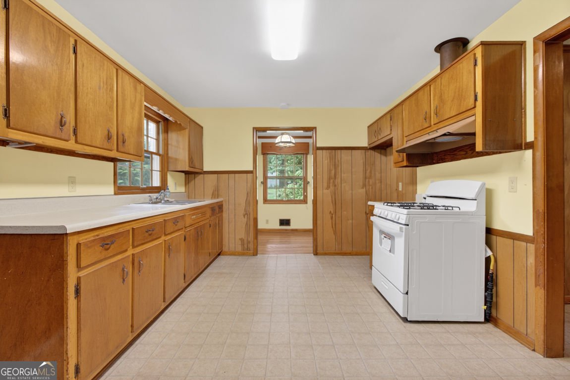 442 Stonewood Drive Stone Mountain - Photo 12